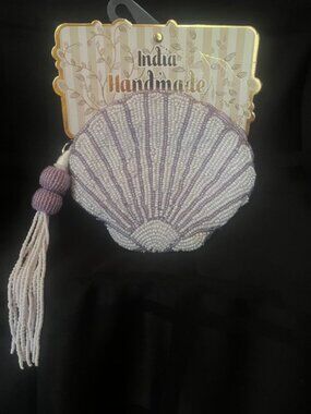 NWT India Handmade Purple Beaded Seashell Coin Purse Keychain Zipper Pouch